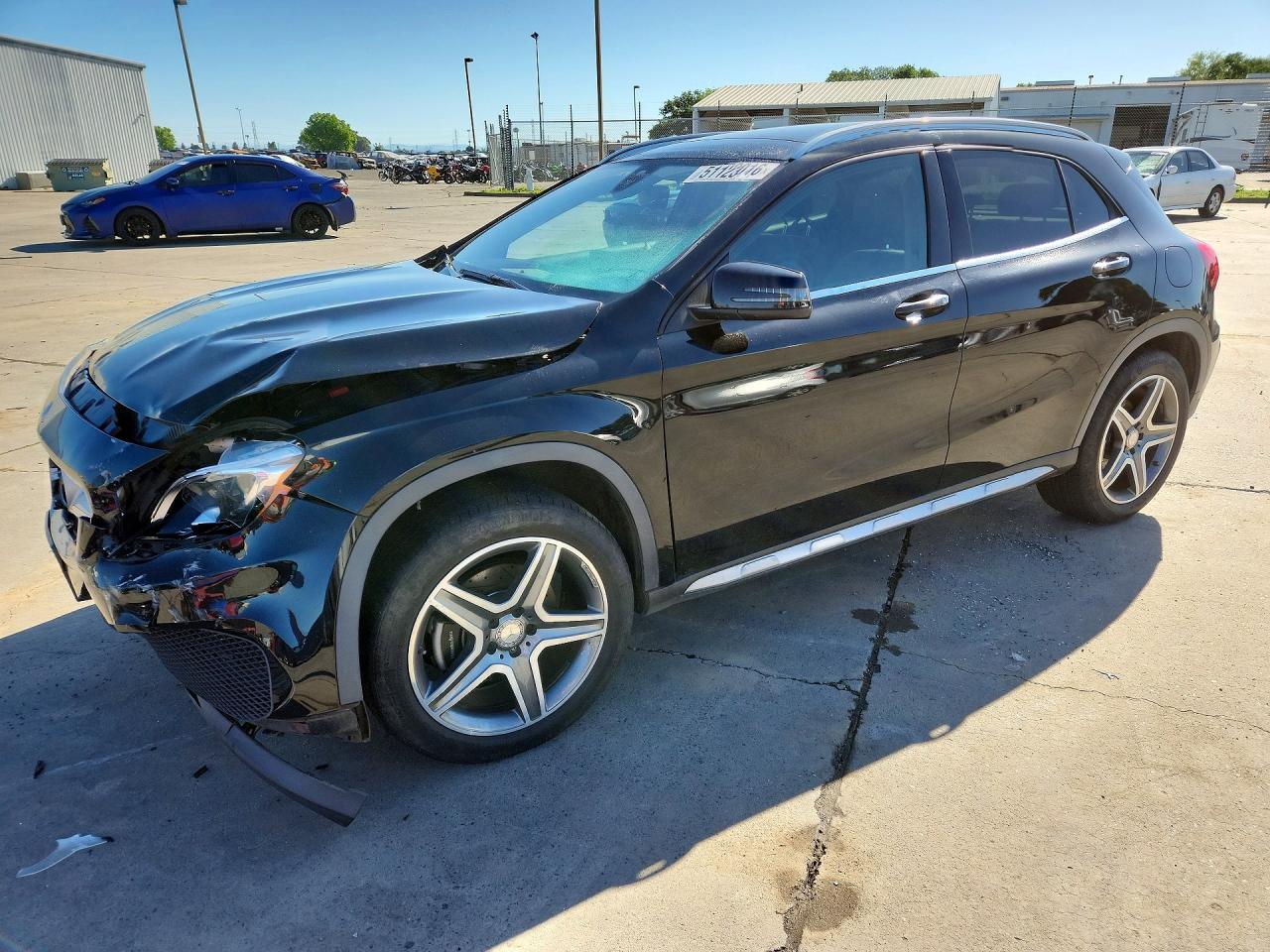 2016 MERCEDES-BENZ GLA