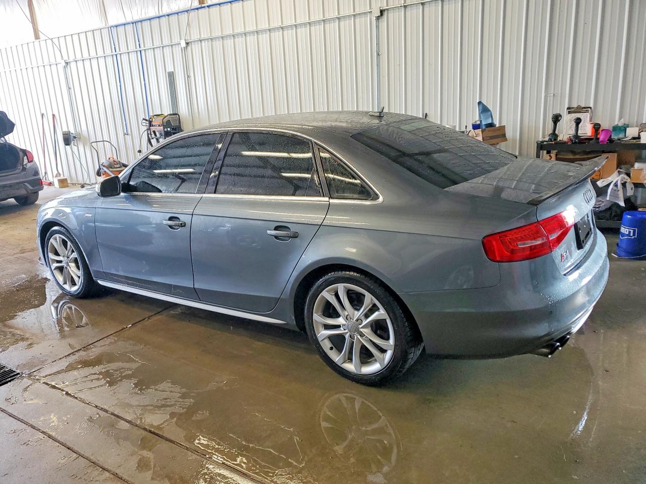 2015 AUDI S4 — ?