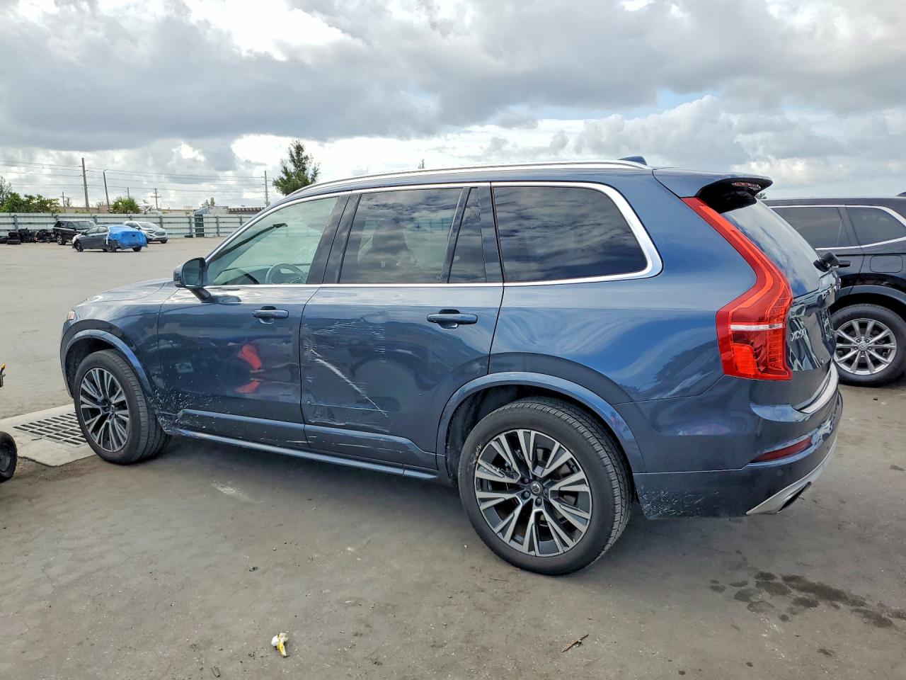 2021 VOLVO FWD/eAWD (T8) XC90