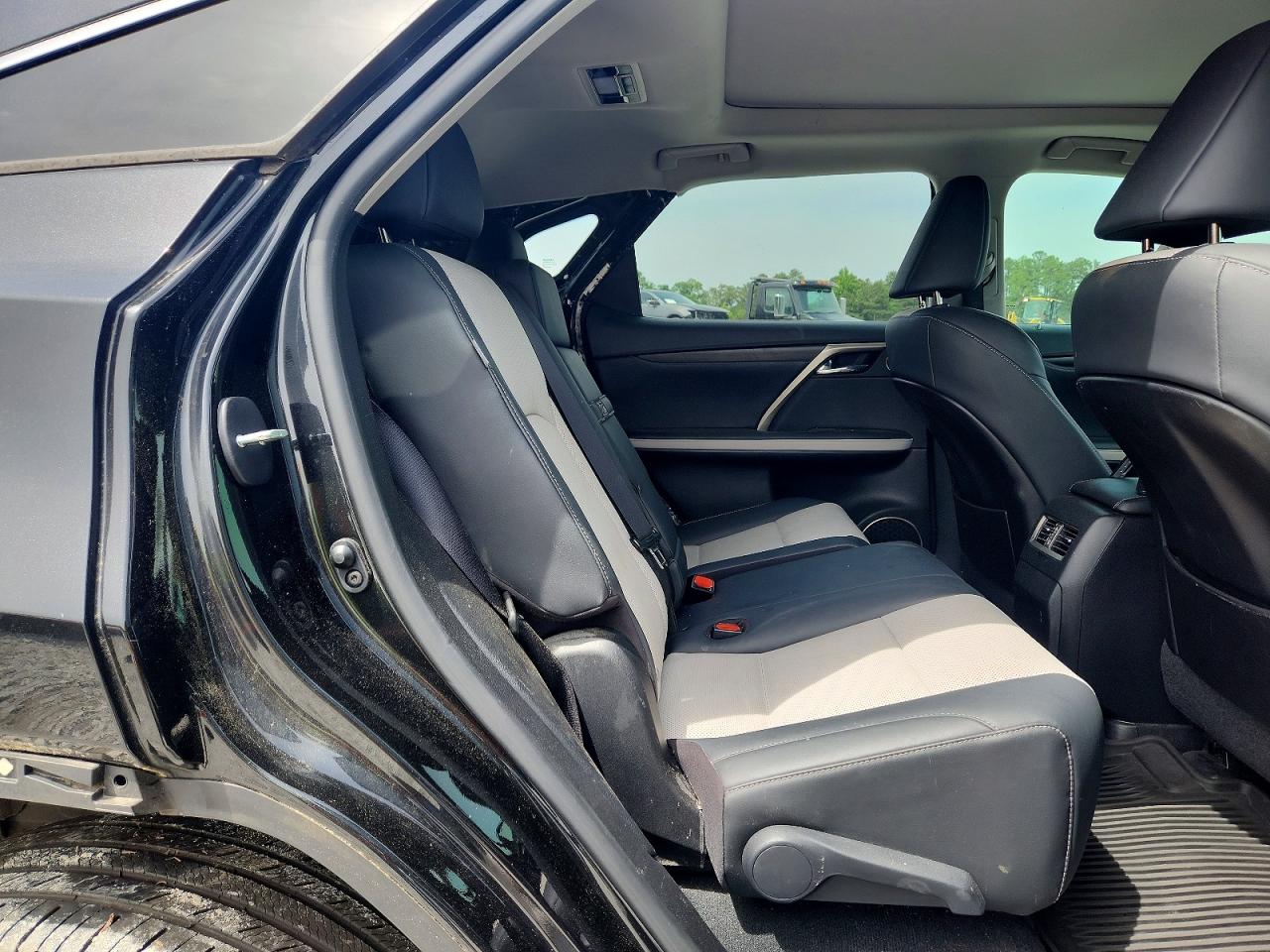 2022 LEXUS RX