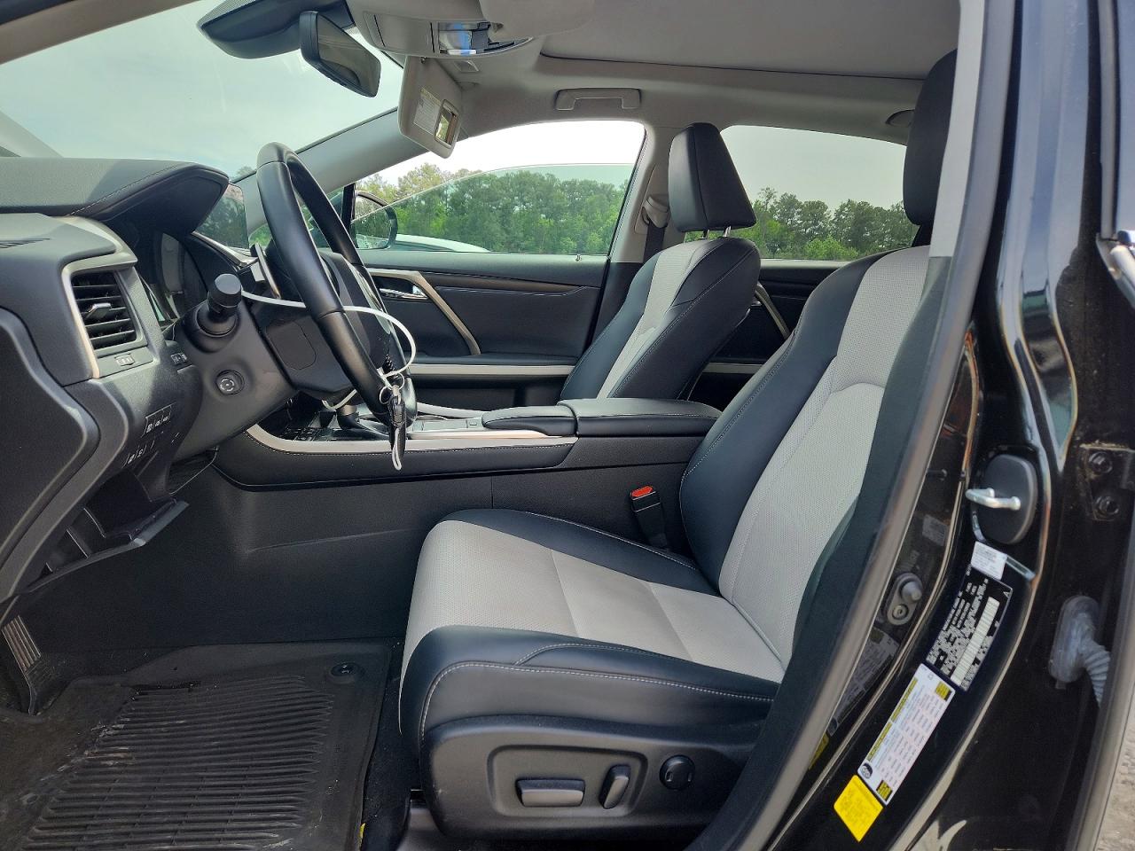 2022 LEXUS RX