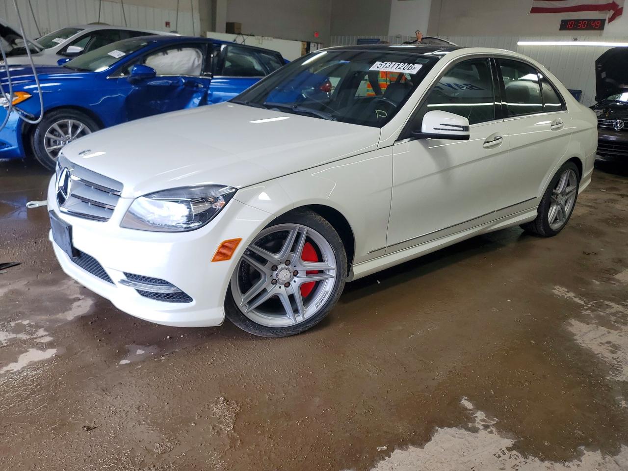 2011 MERCEDES-BENZ C