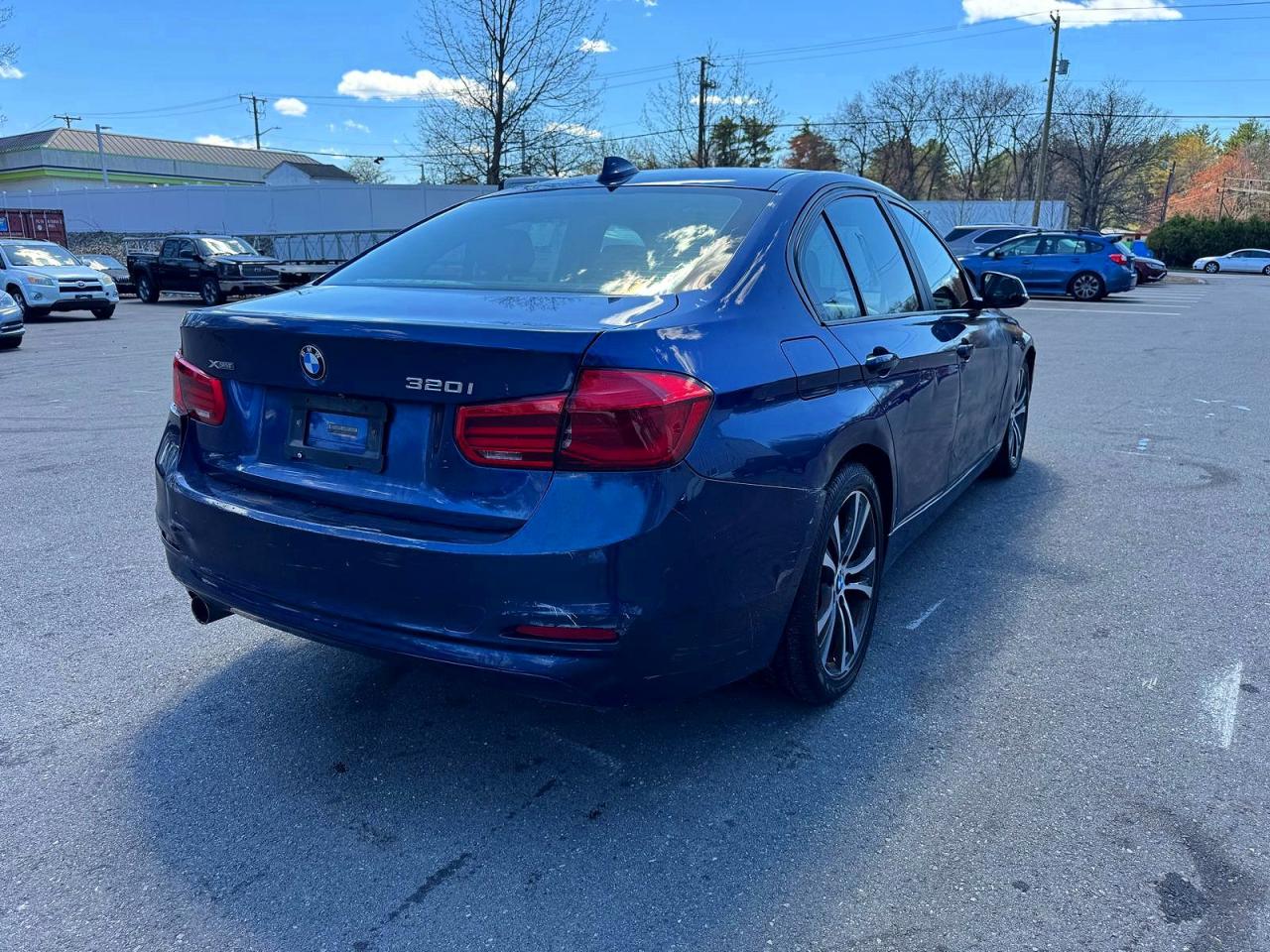 2018 BMW 320