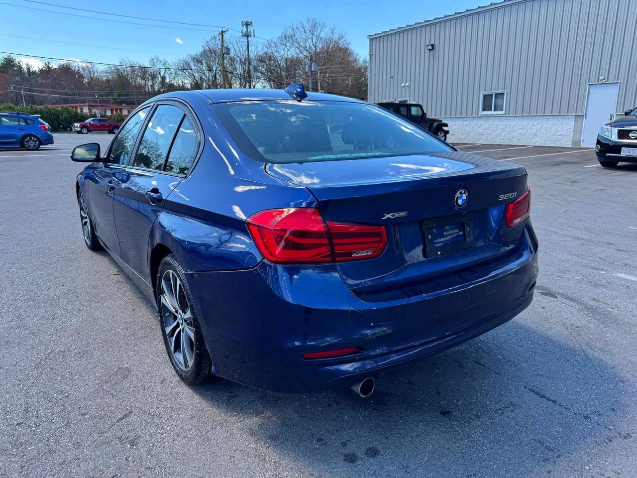 2018 BMW 320