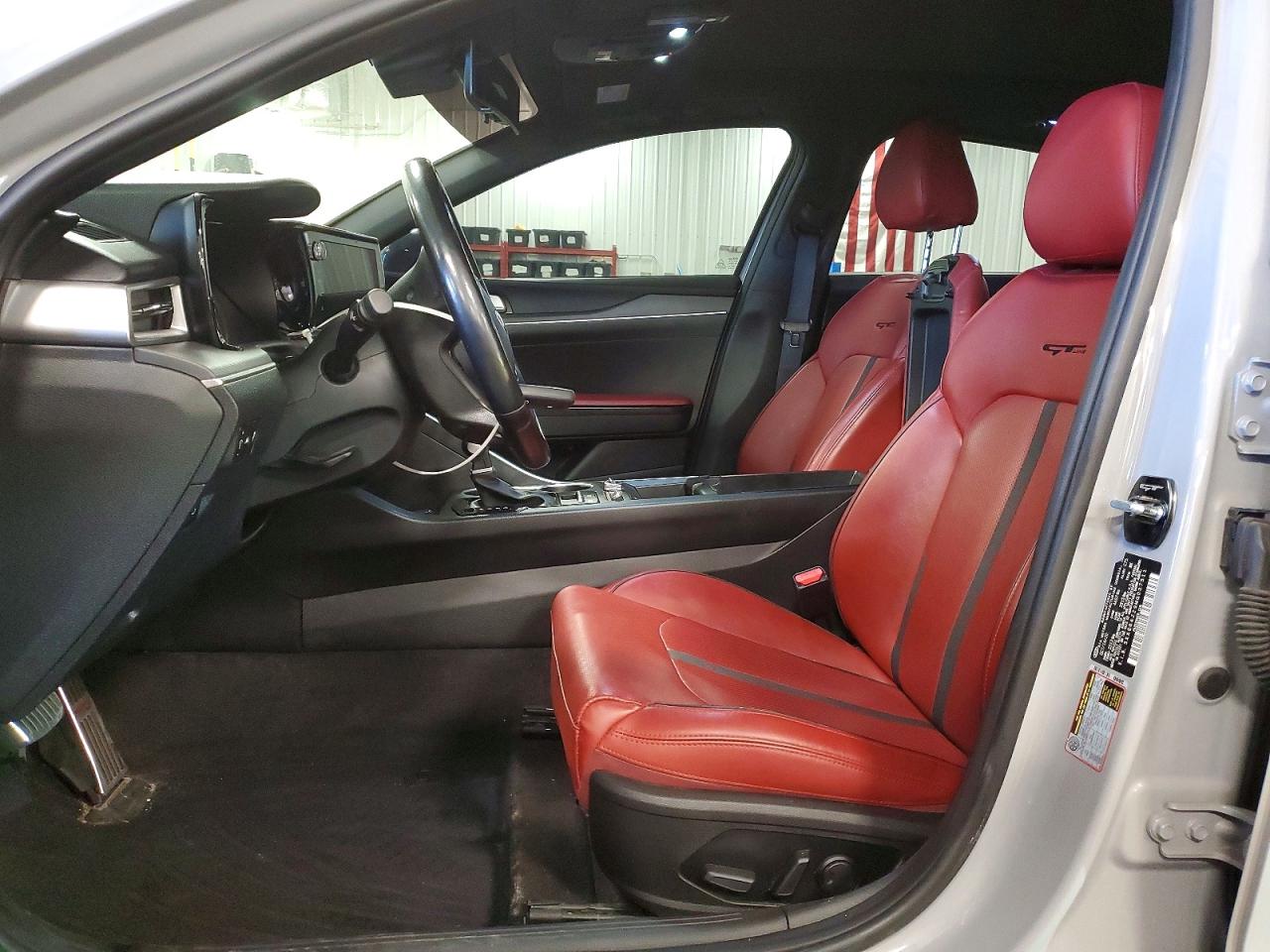 2021 KIA K5