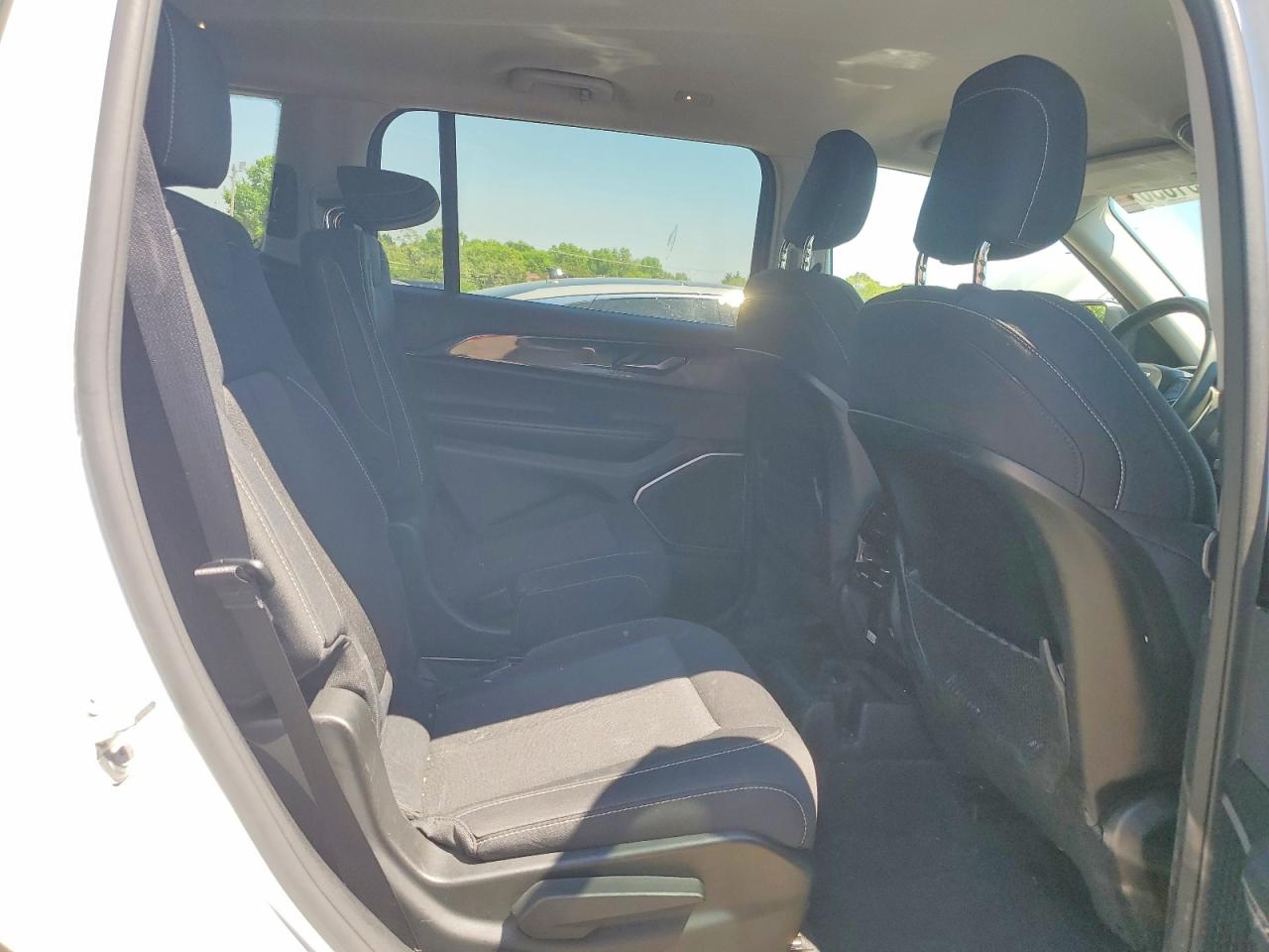 2022 JEEP GRAND CHEROKEE