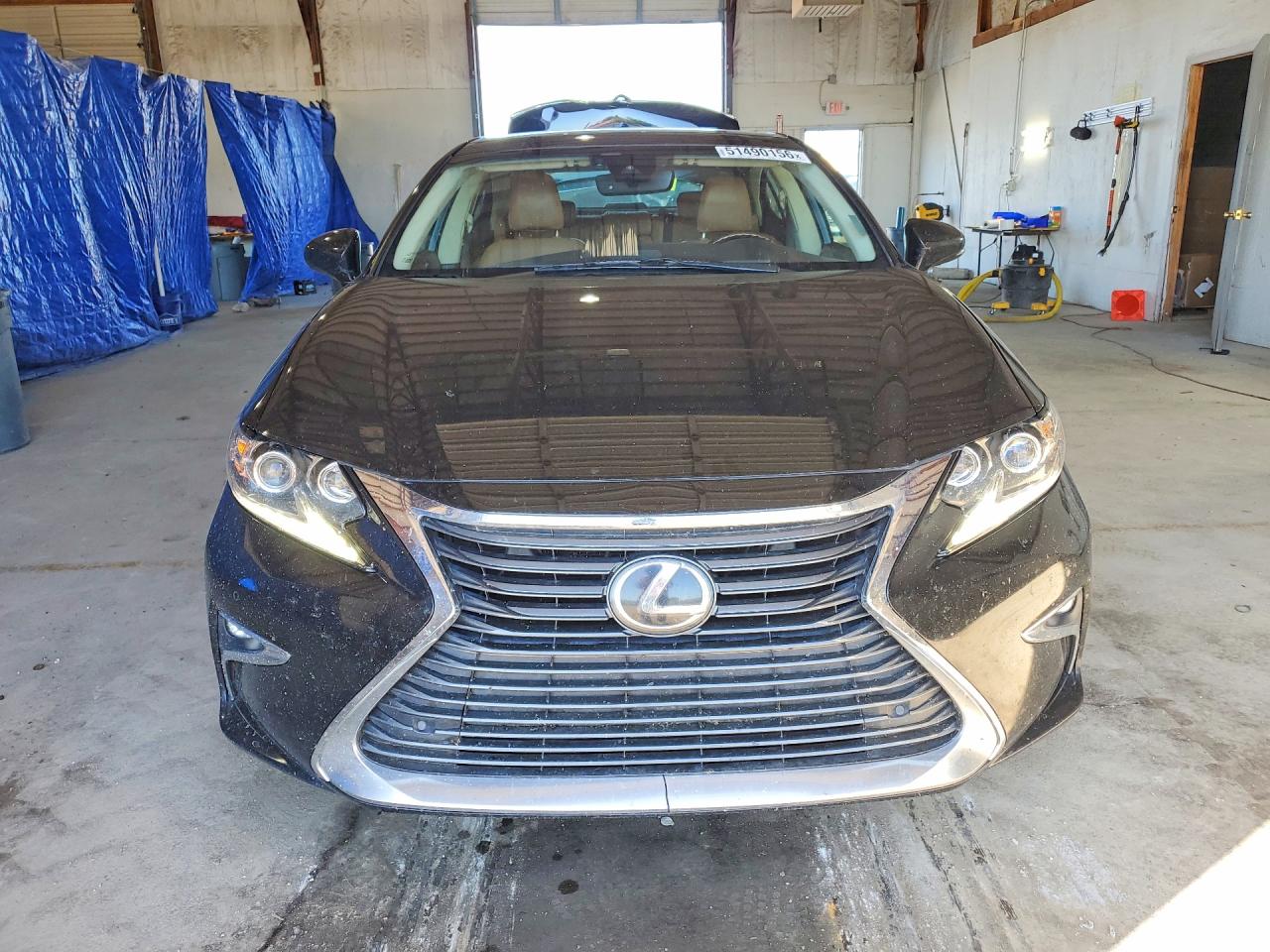 2018 LEXUS ES