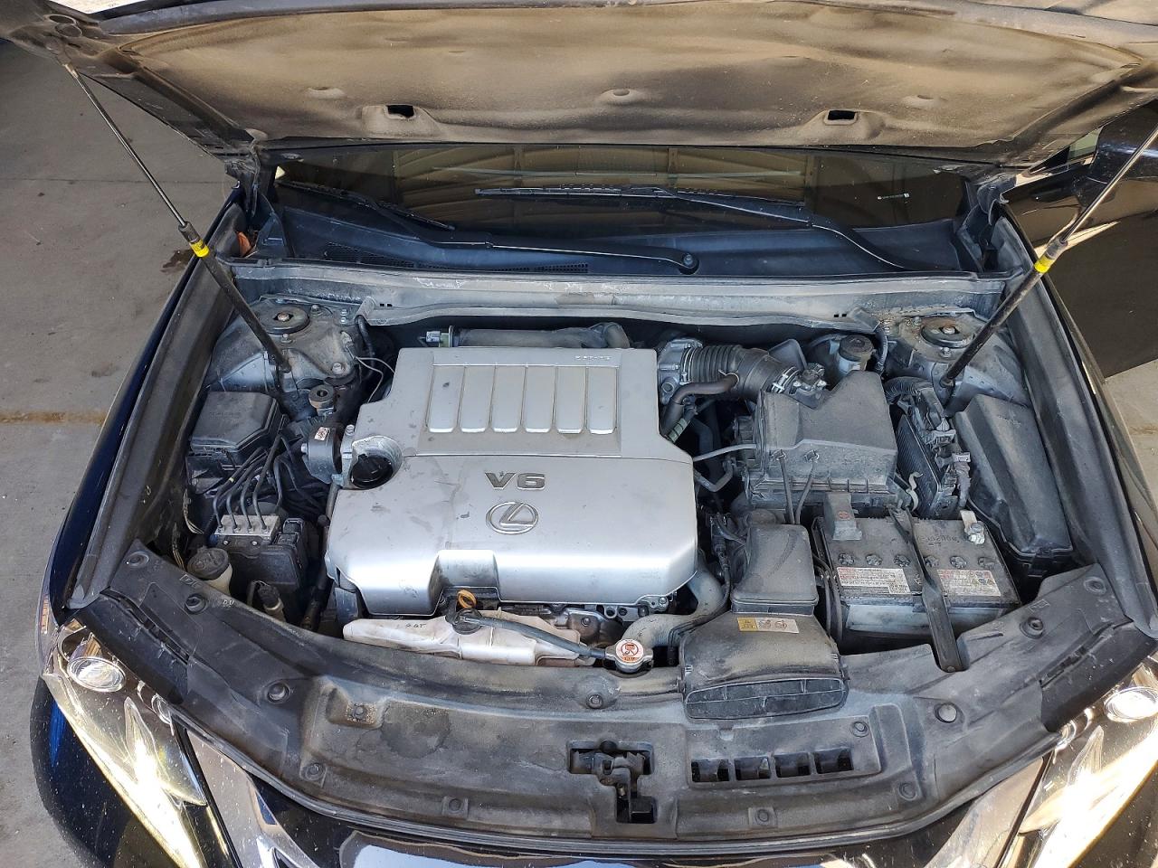 2018 LEXUS ES