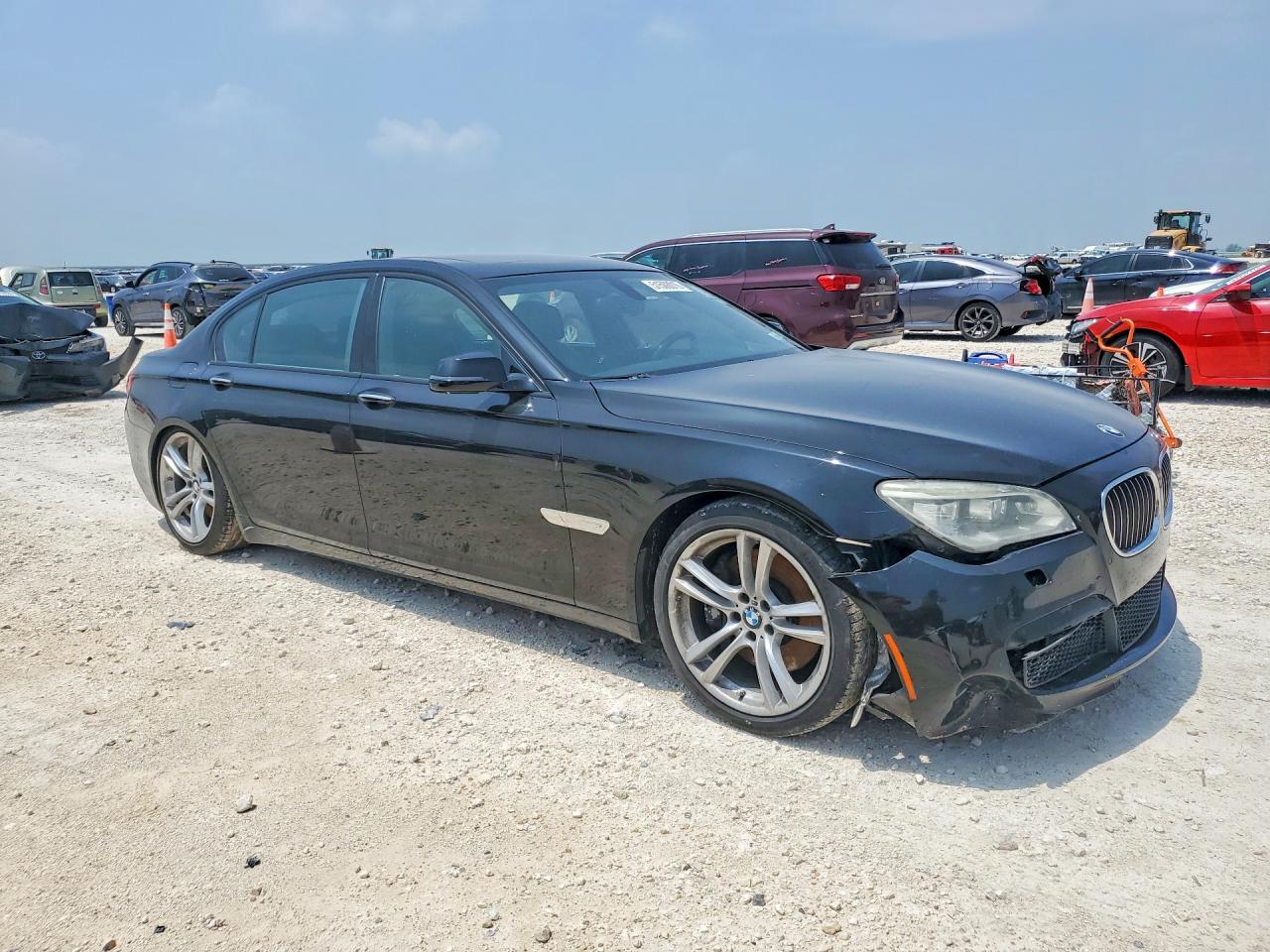 2013 BMW 750