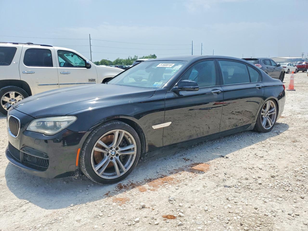 2013 BMW 750