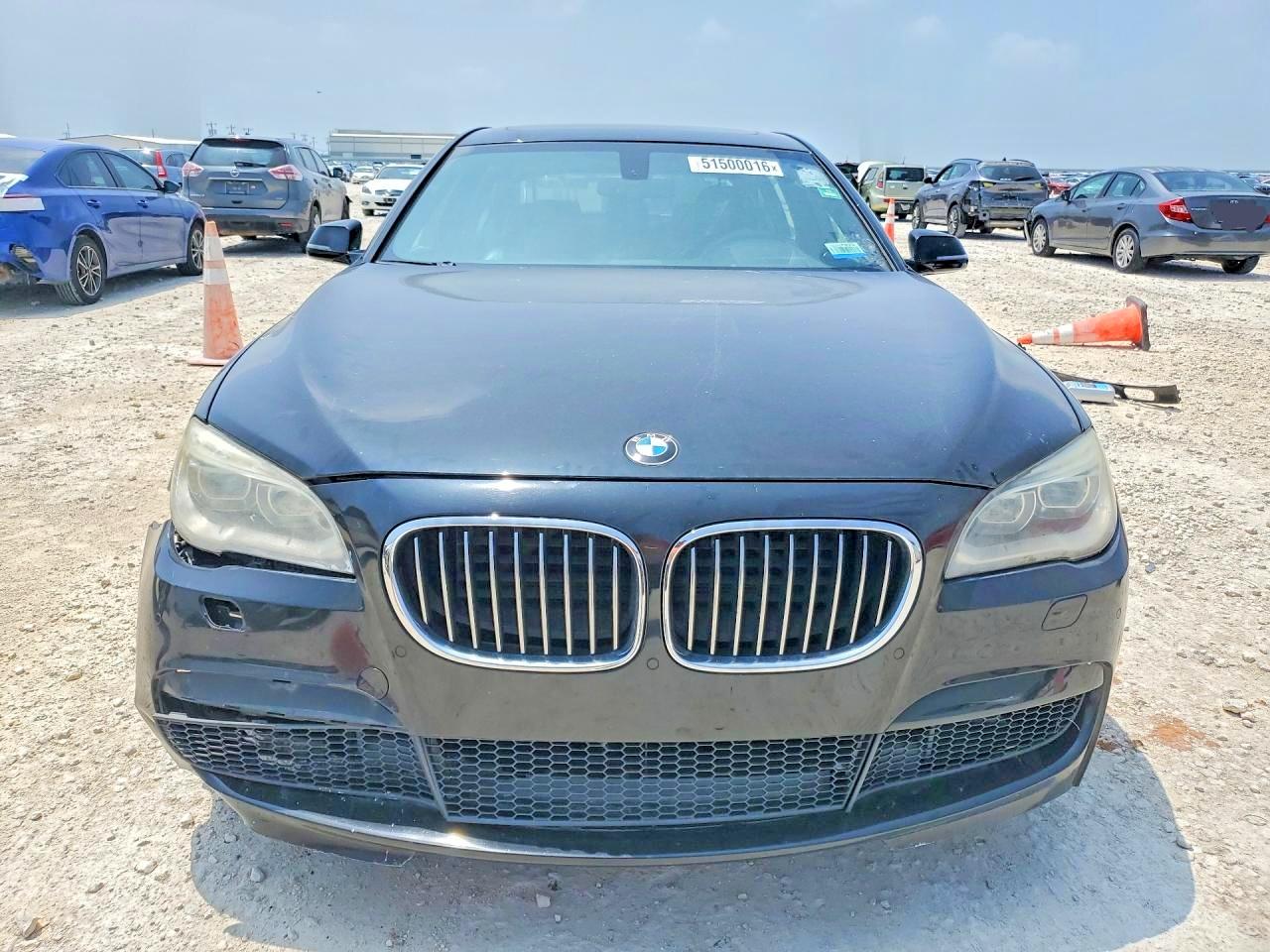 2013 BMW 750