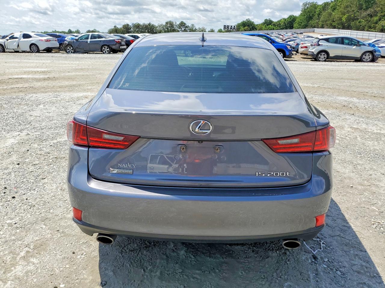 2016 LEXUS IS