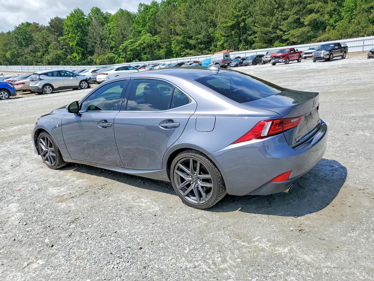 2016 LEXUS IS