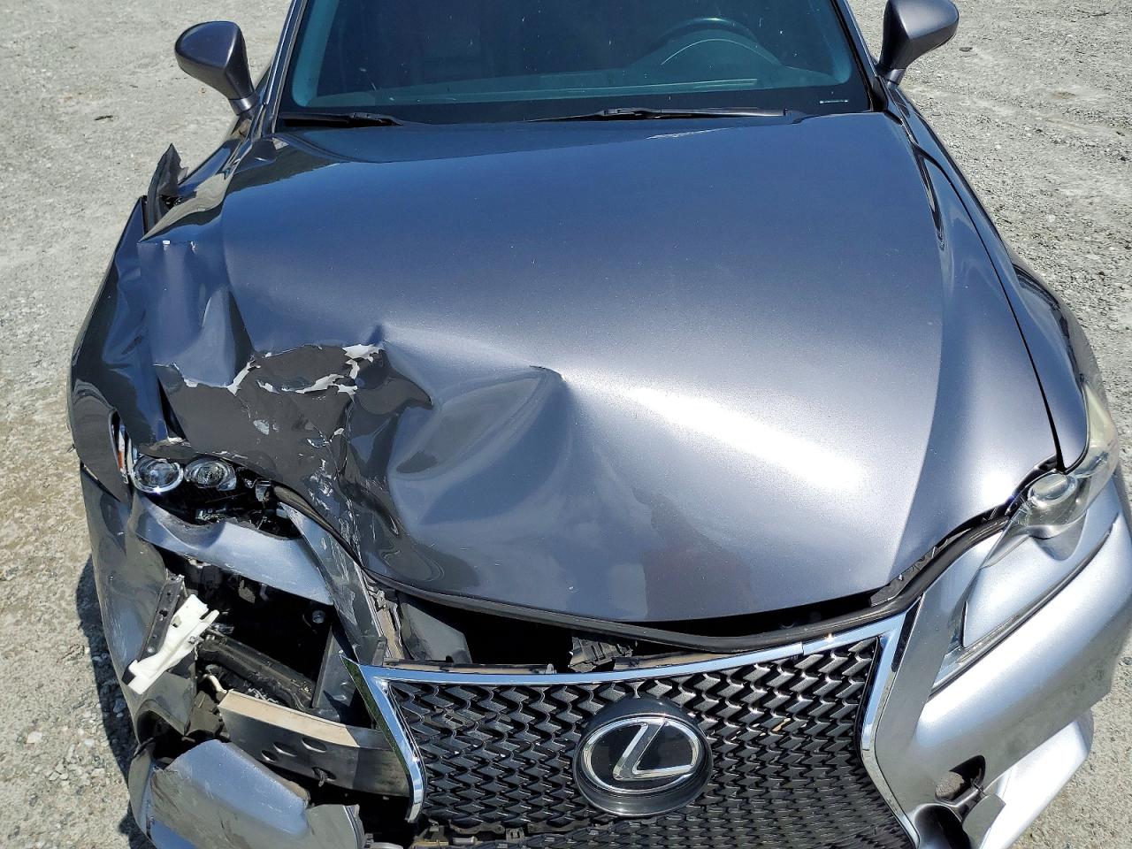 2016 LEXUS IS