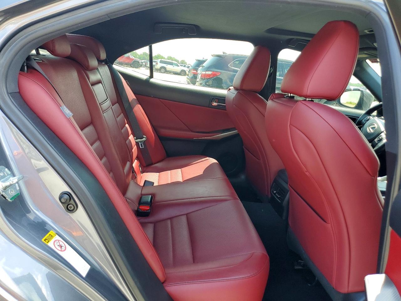 2016 LEXUS IS