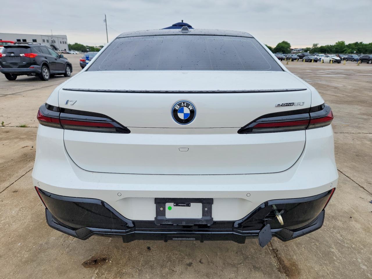 2025 BMW I7