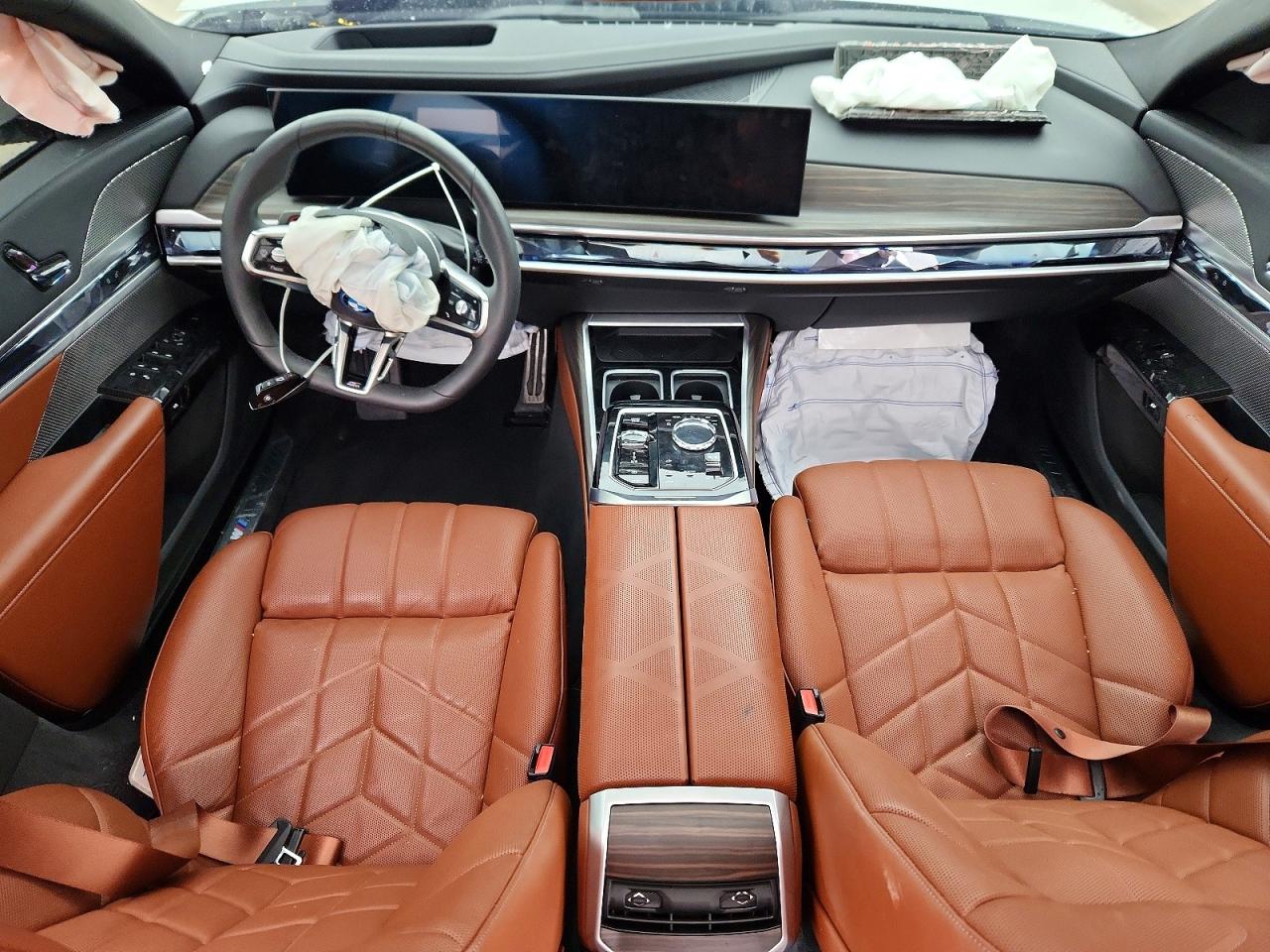 2025 BMW I7