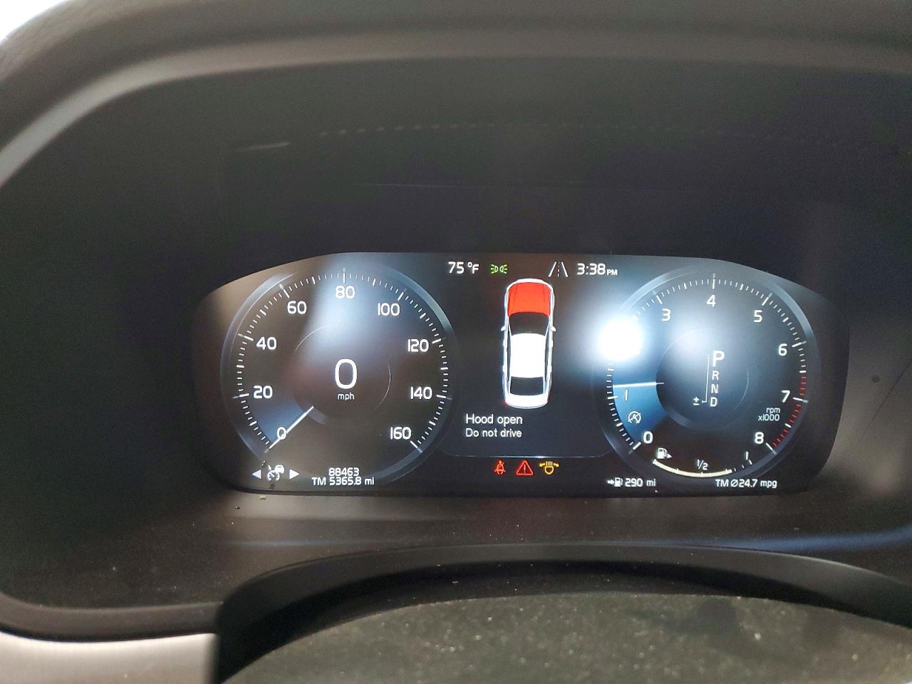 2017 VOLVO S90