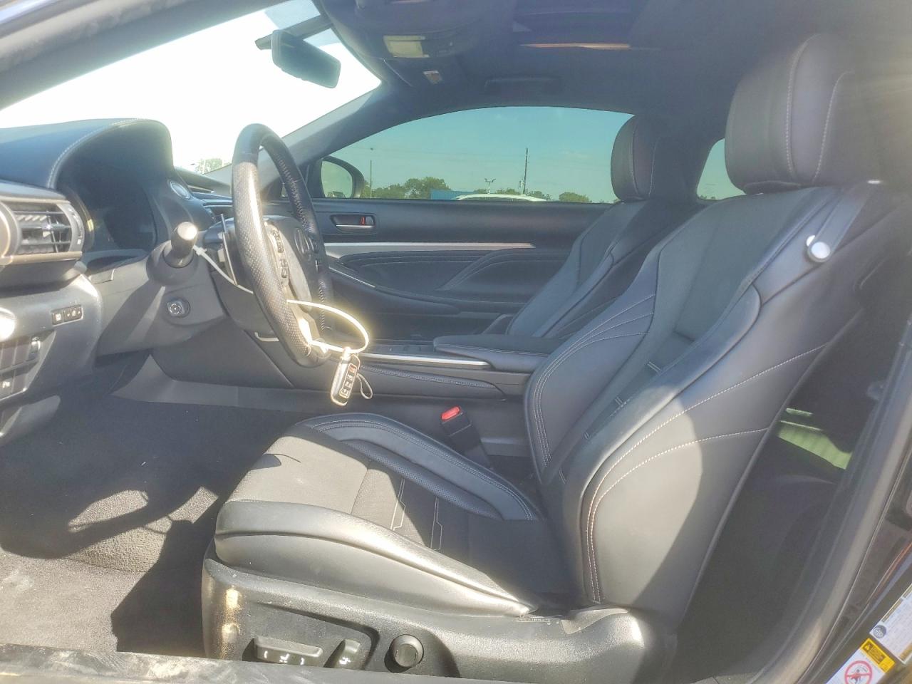 2016 LEXUS RC