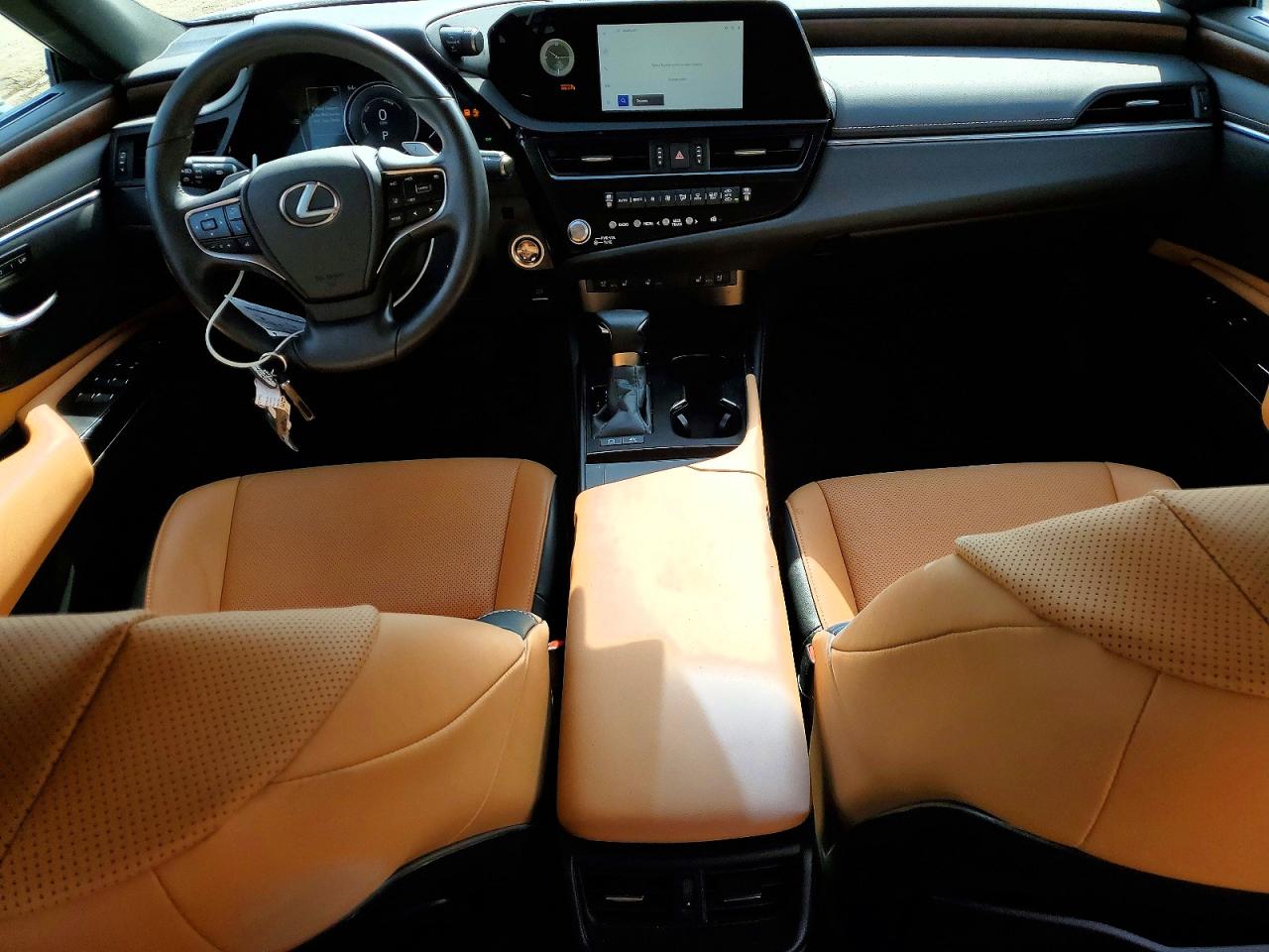 2024 LEXUS ES 300H — ?