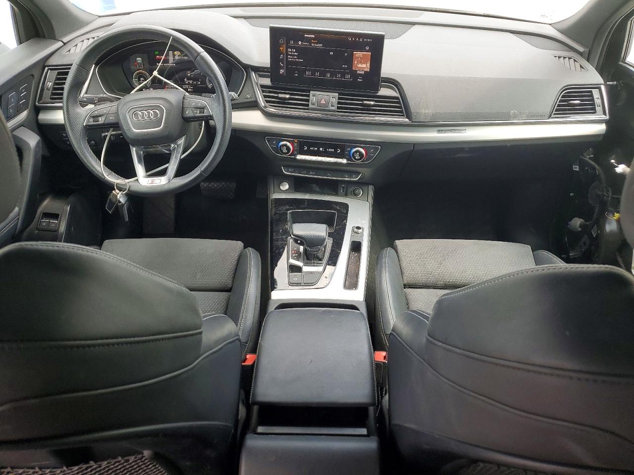 2021 AUDI Q5 E