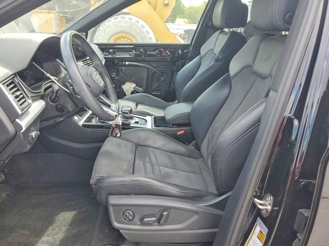 2021 AUDI Q5 E
