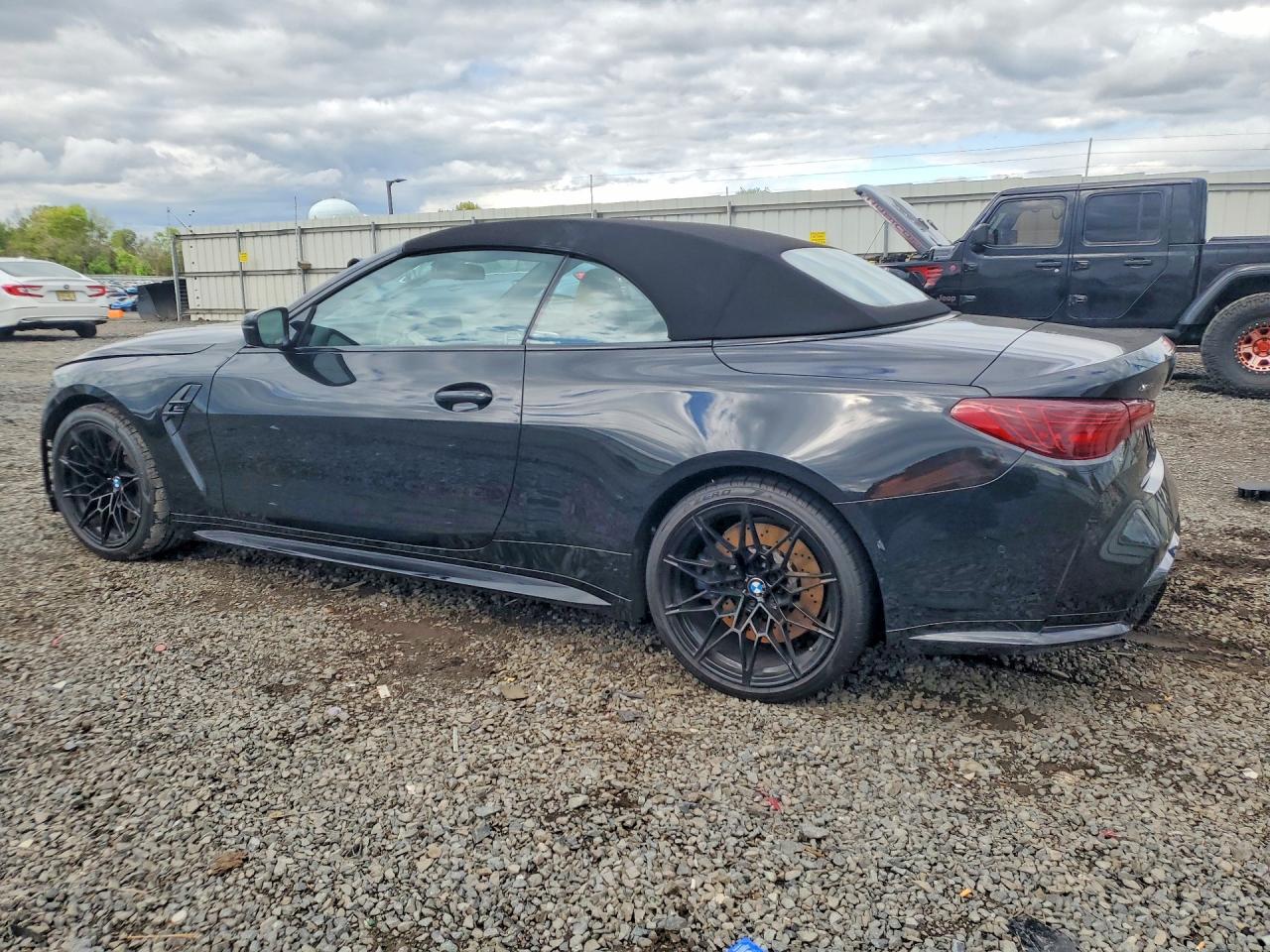 2025 BMW M4