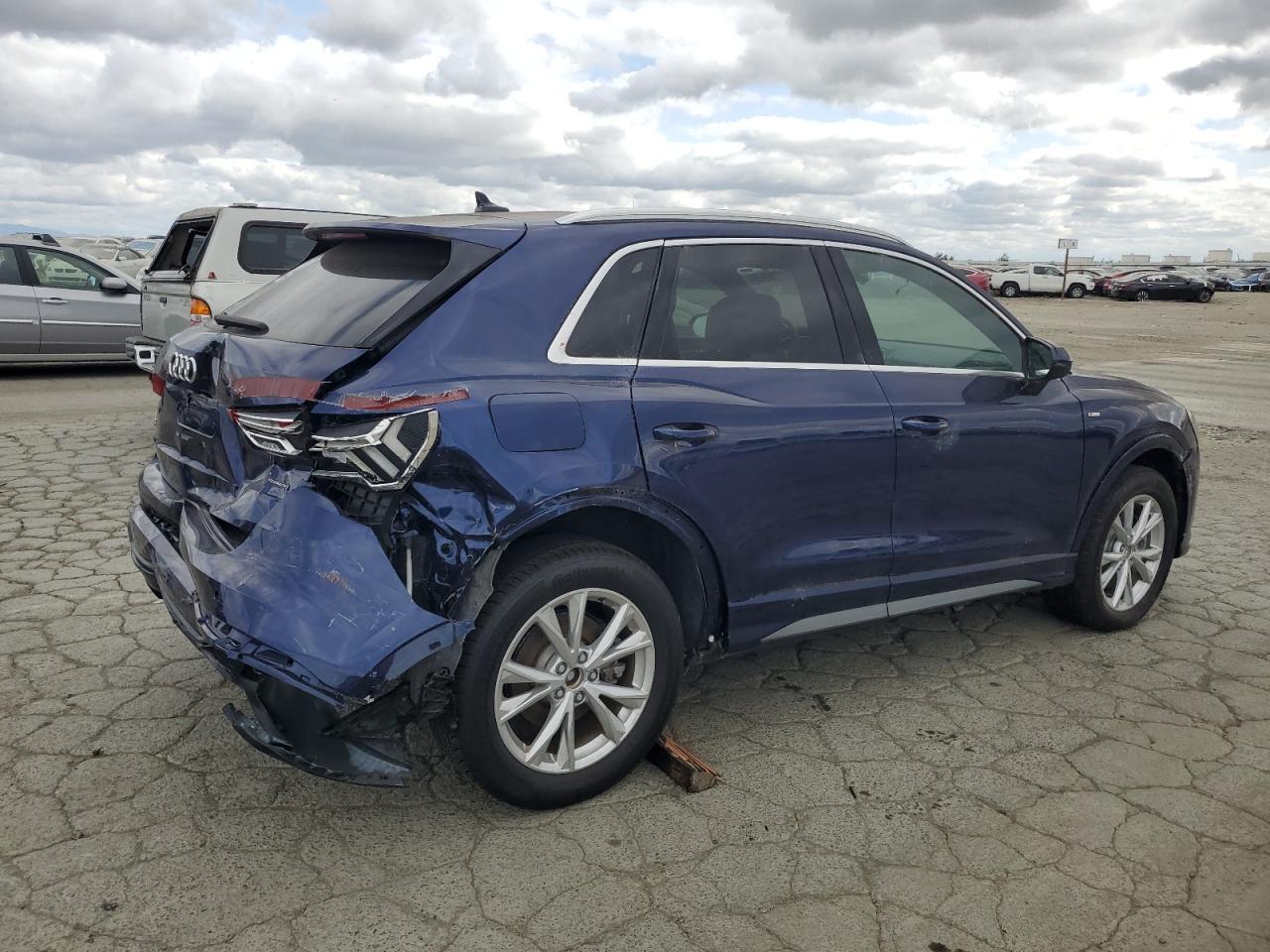 2021 AUDI Q3