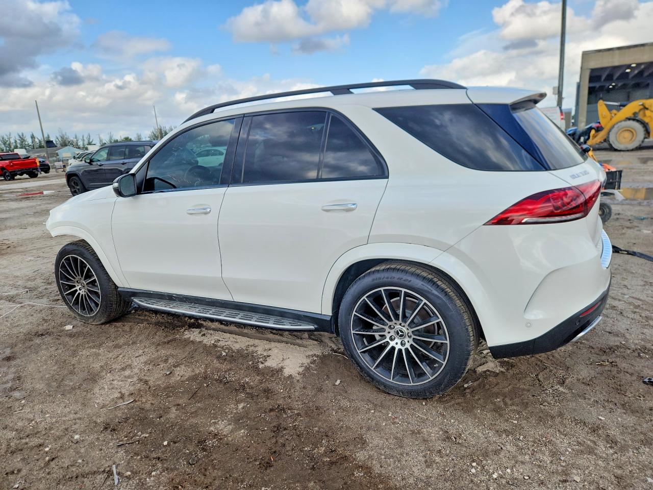 2023 MERCEDES-BENZ GLE