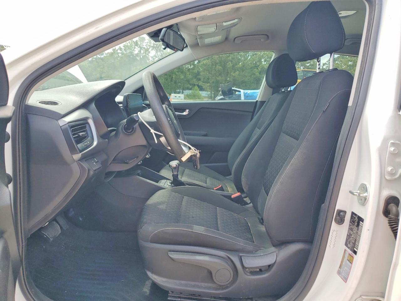 2023 KIA RIO