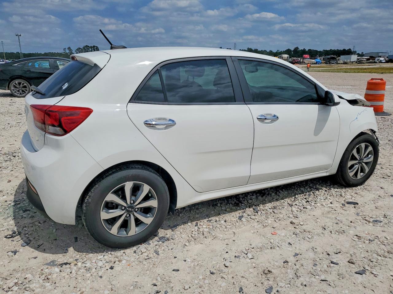 2023 KIA RIO