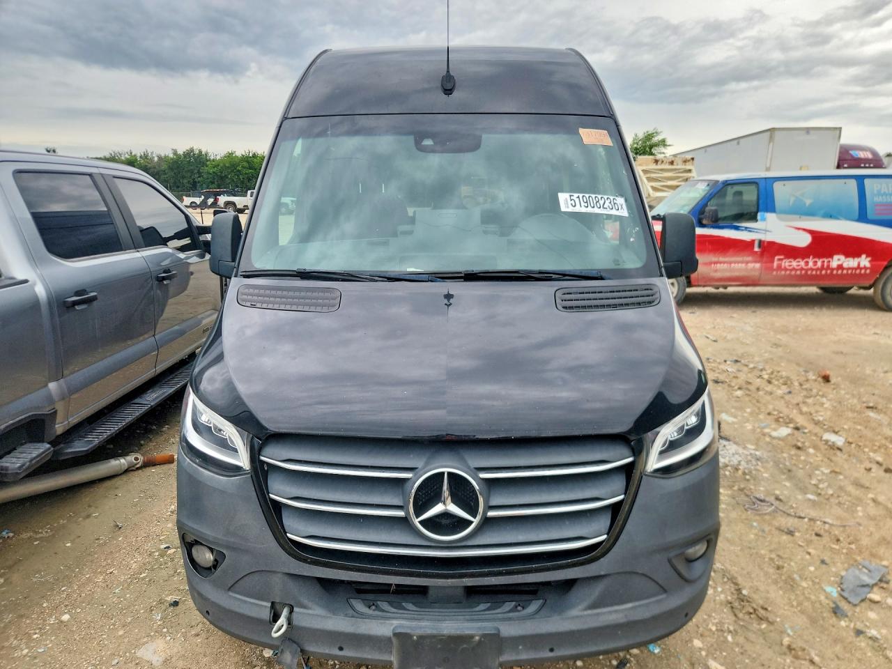 2023 MERCEDES-BENZ SPRINTER C