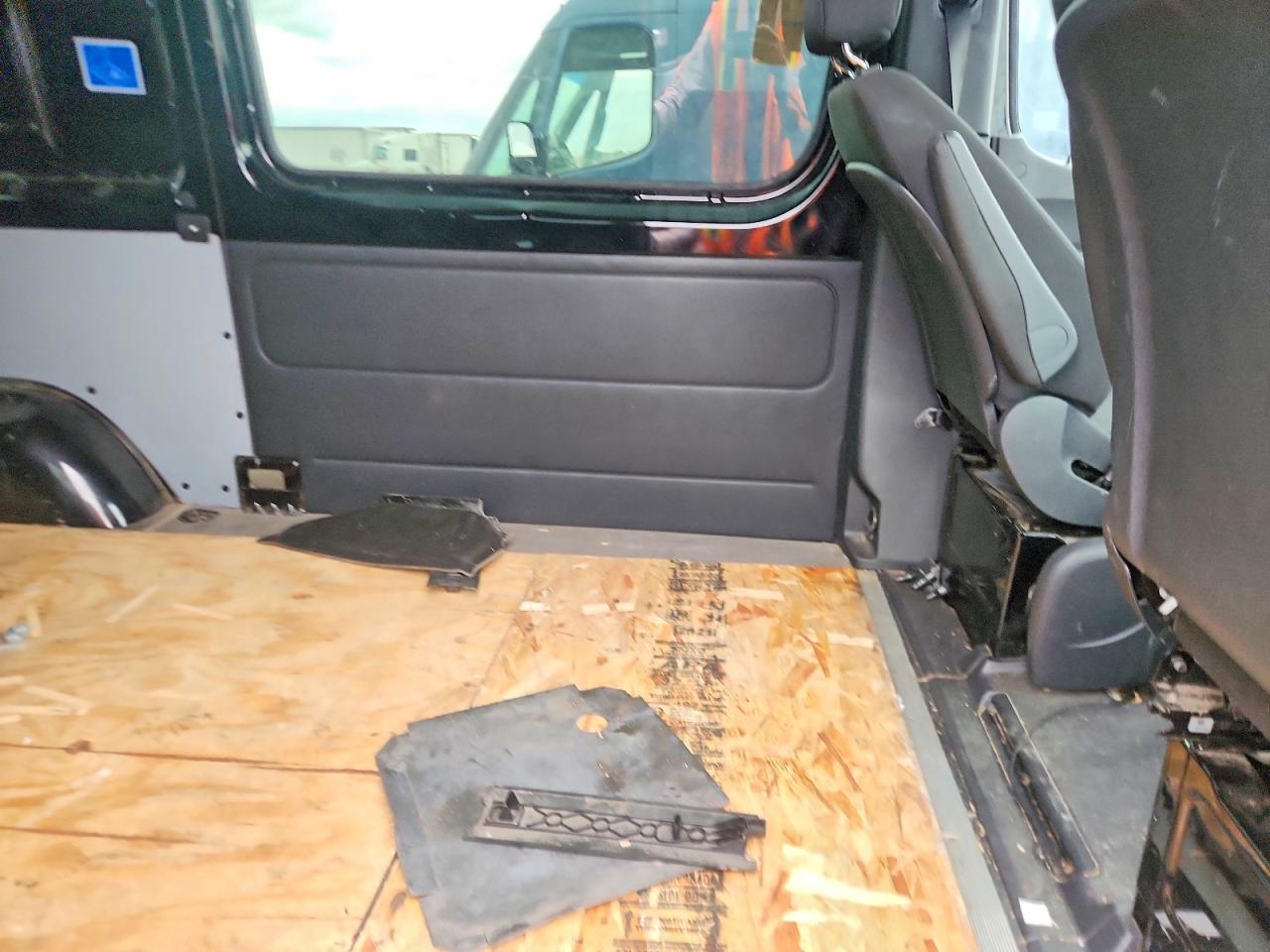 2023 MERCEDES-BENZ SPRINTER C