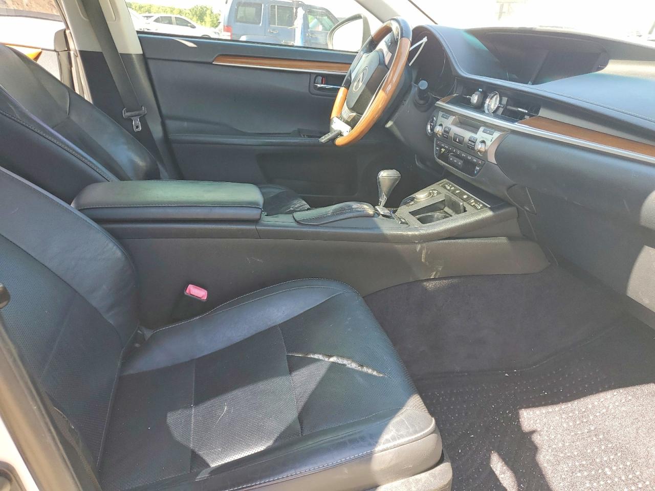 2013 LEXUS ES