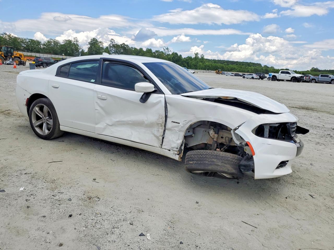 2018 DODGE CHARGER