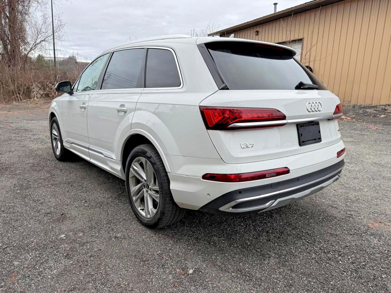 2021 AUDI Q7