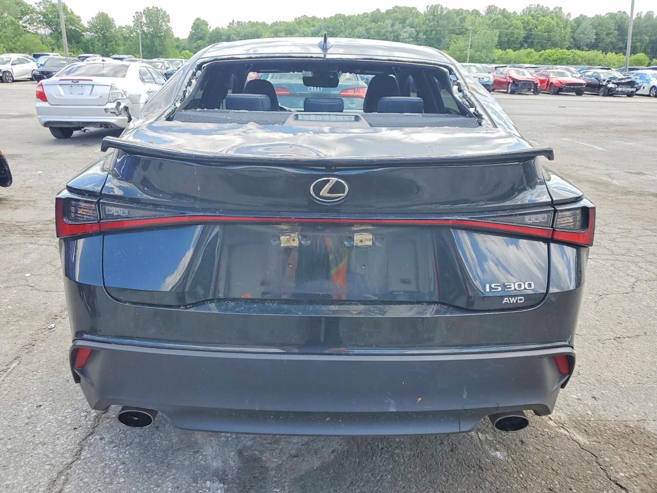 2021 LEXUS IS
