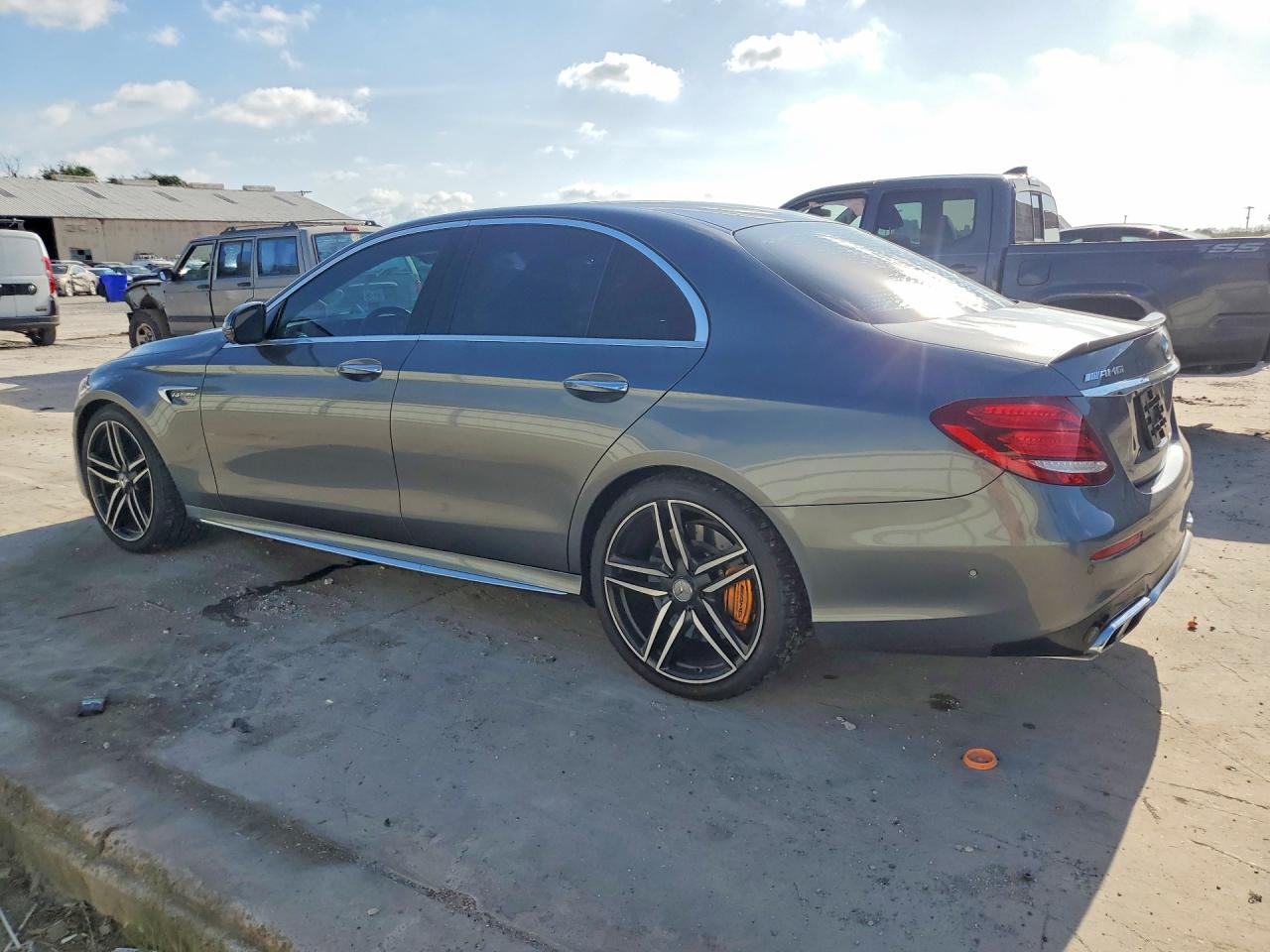 2018 MERCEDES-BENZ E