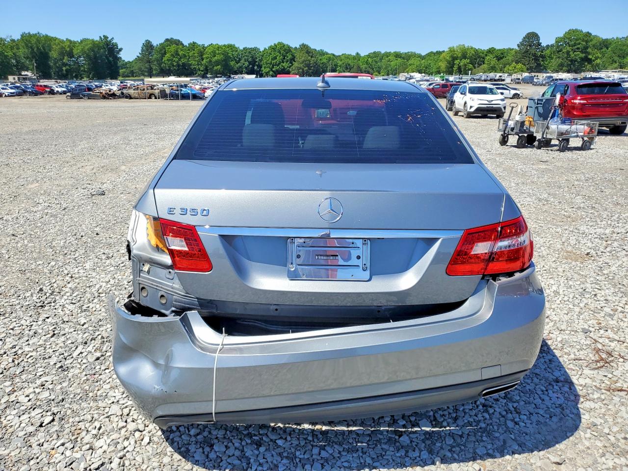 2011 MERCEDES-BENZ E