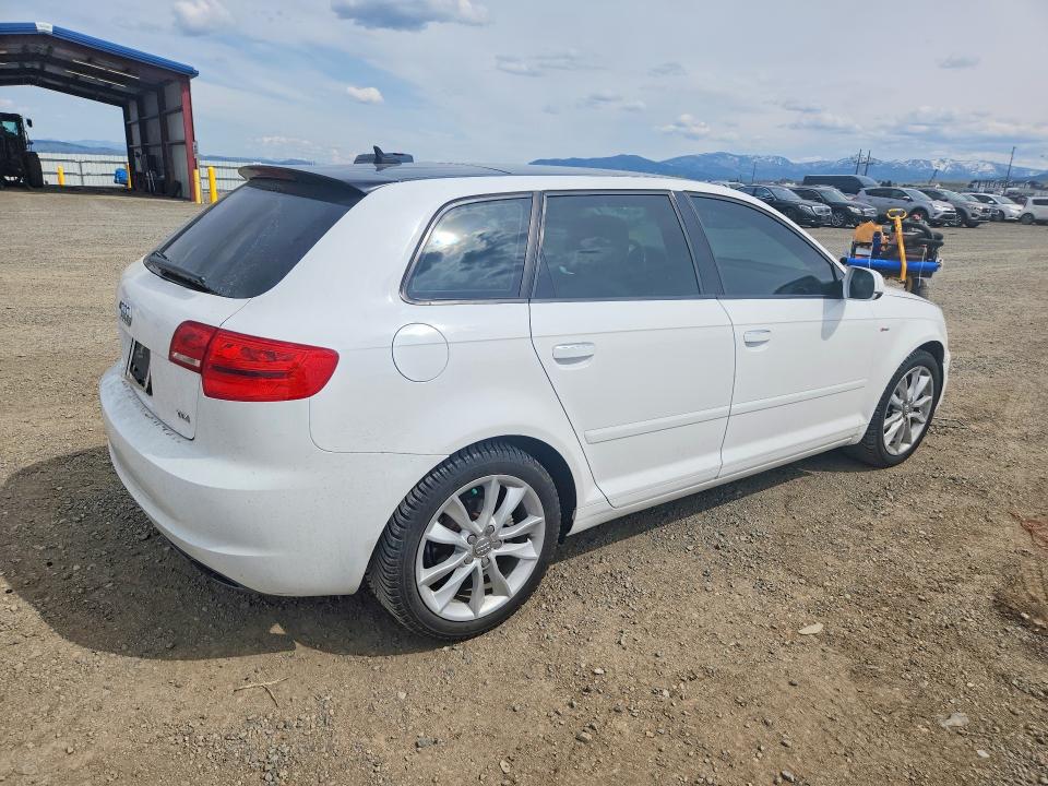 2013 AUDI A3