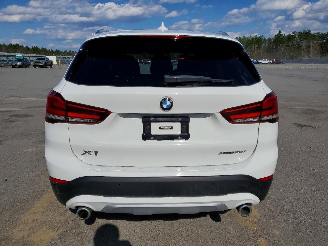 2021 BMW X1