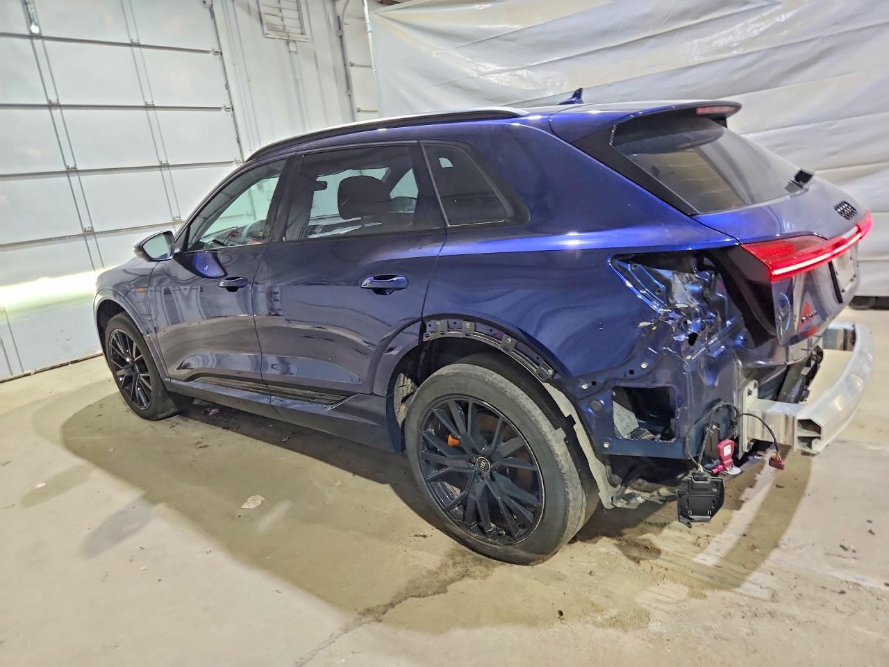 2022 AUDI E-TRON