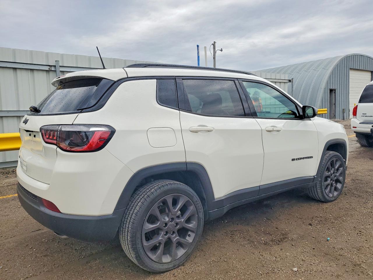 2021 JEEP COMPASS