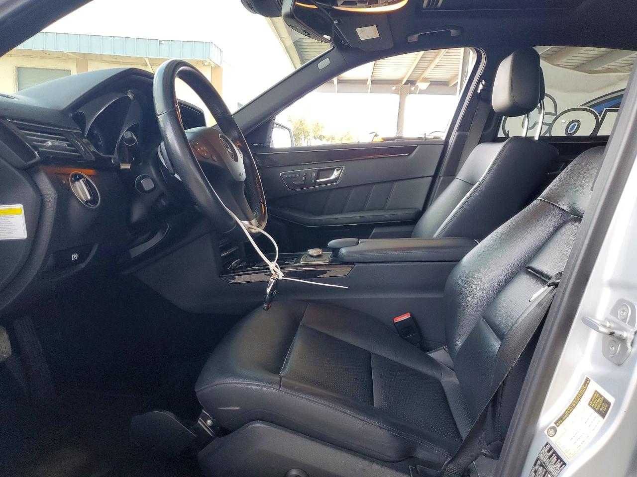 2011 MERCEDES-BENZ E