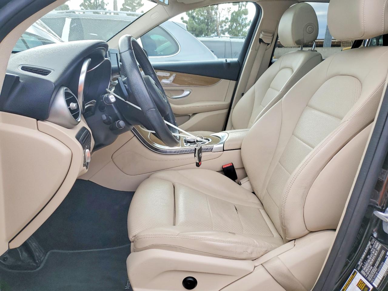 2018 MERCEDES-BENZ GLC