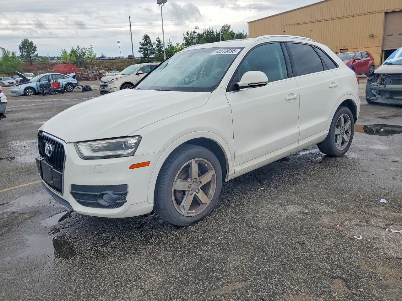 2015 AUDI Q3