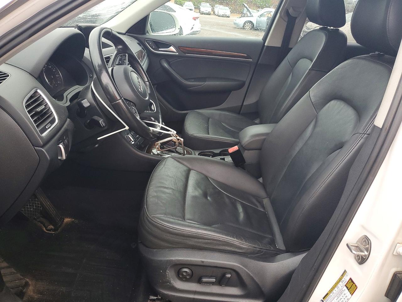 2015 AUDI Q3