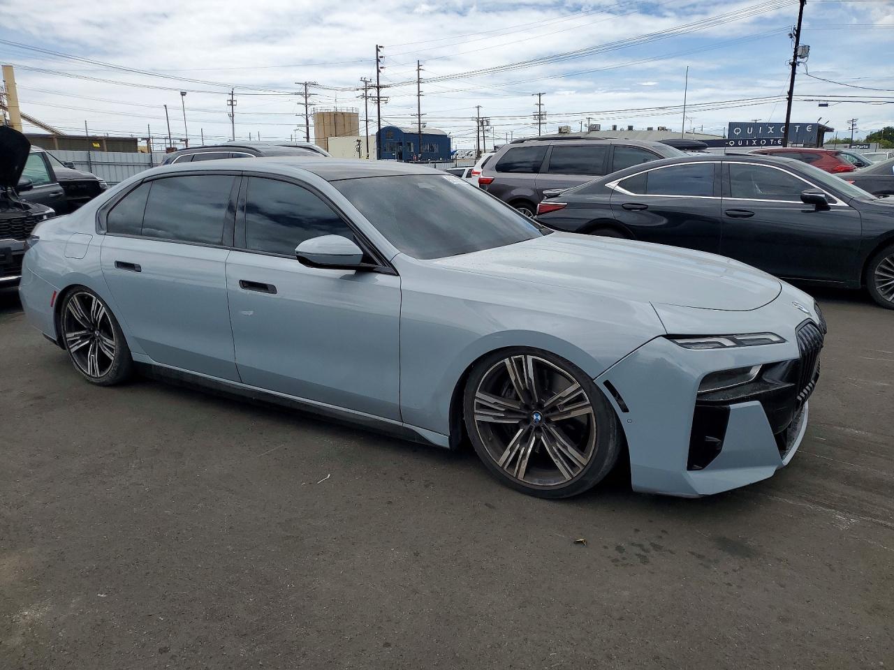 2023 BMW 7-Series 740I