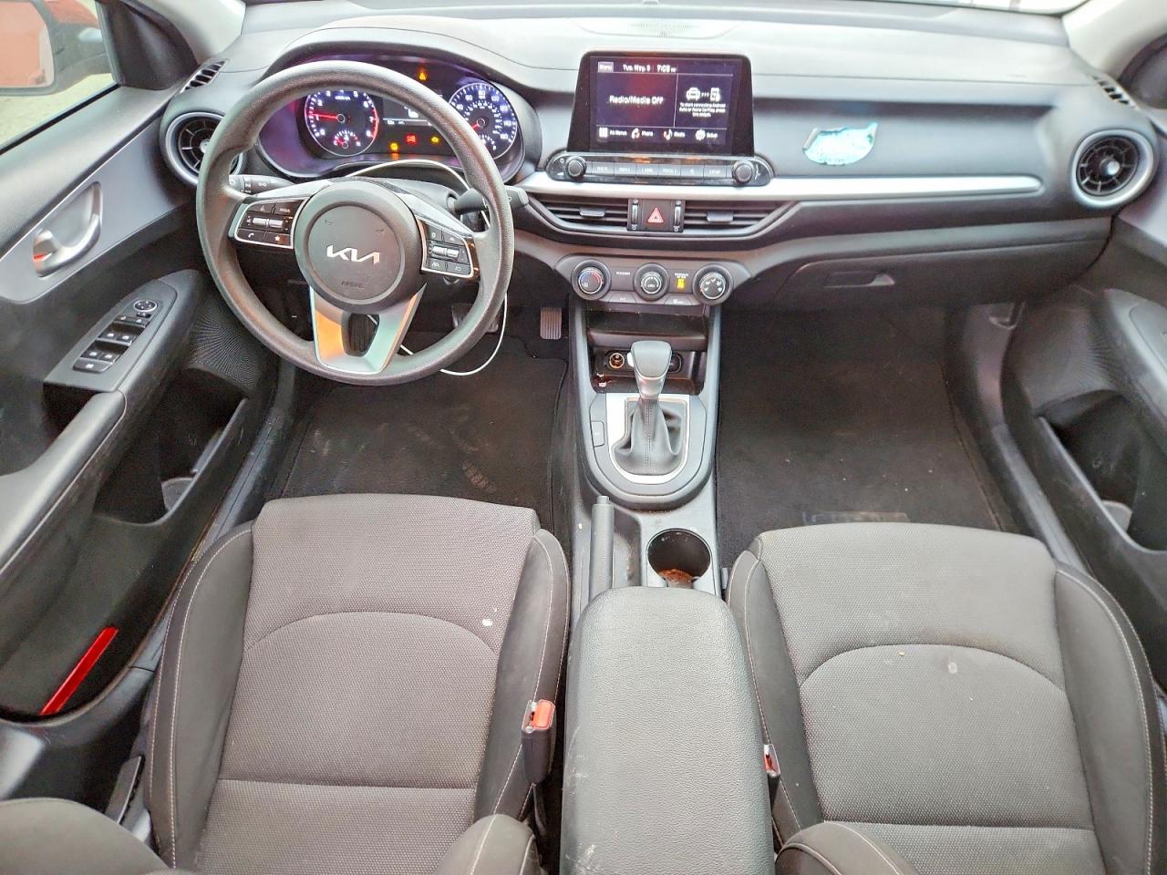 2023 KIA FORTE