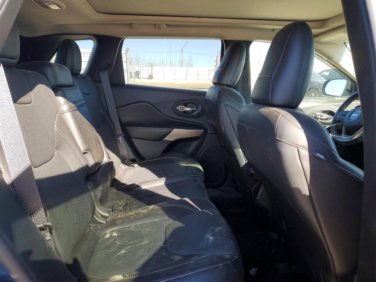 2018 JEEP CHEROKEE